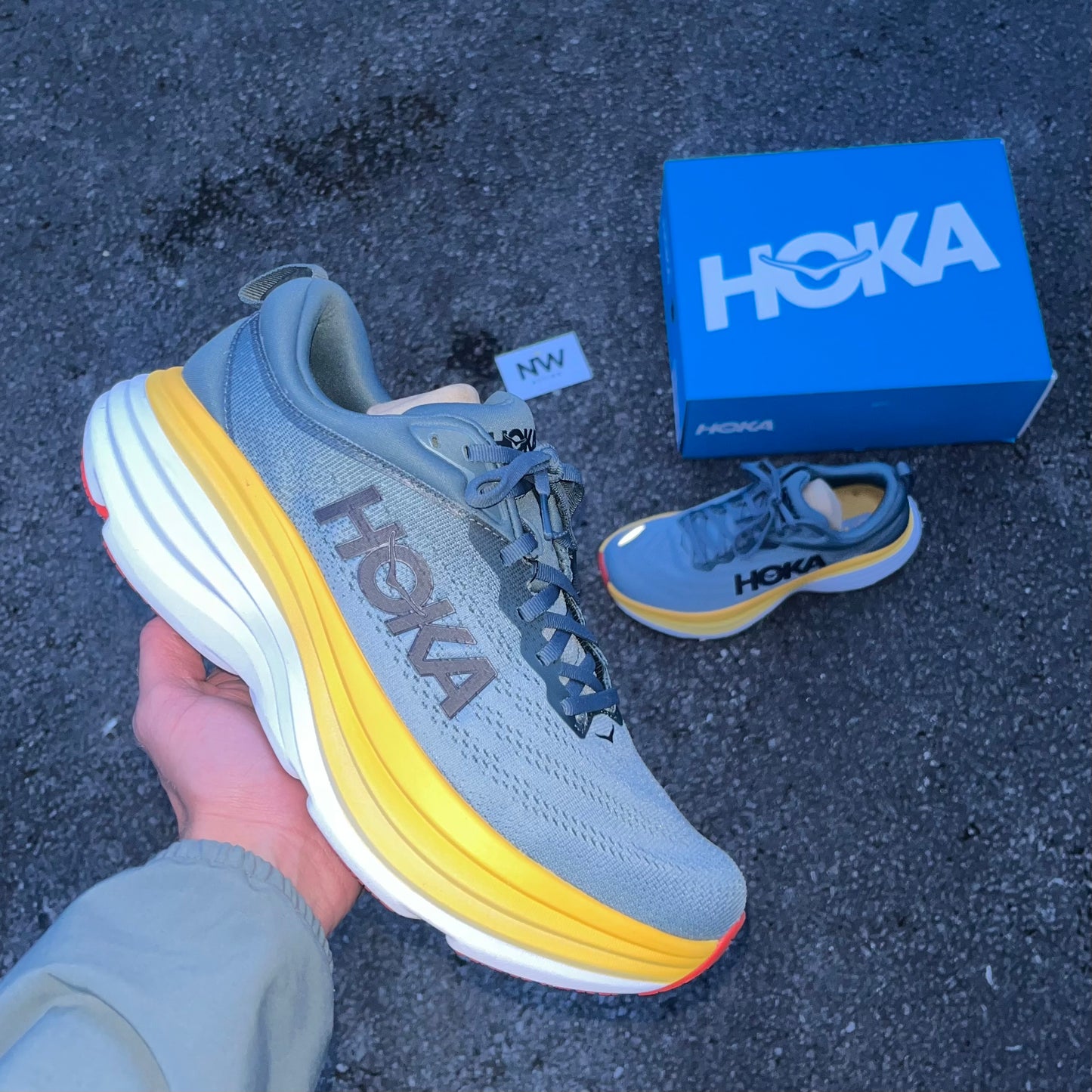 HOKA Bondi 8’s Goblin Blue