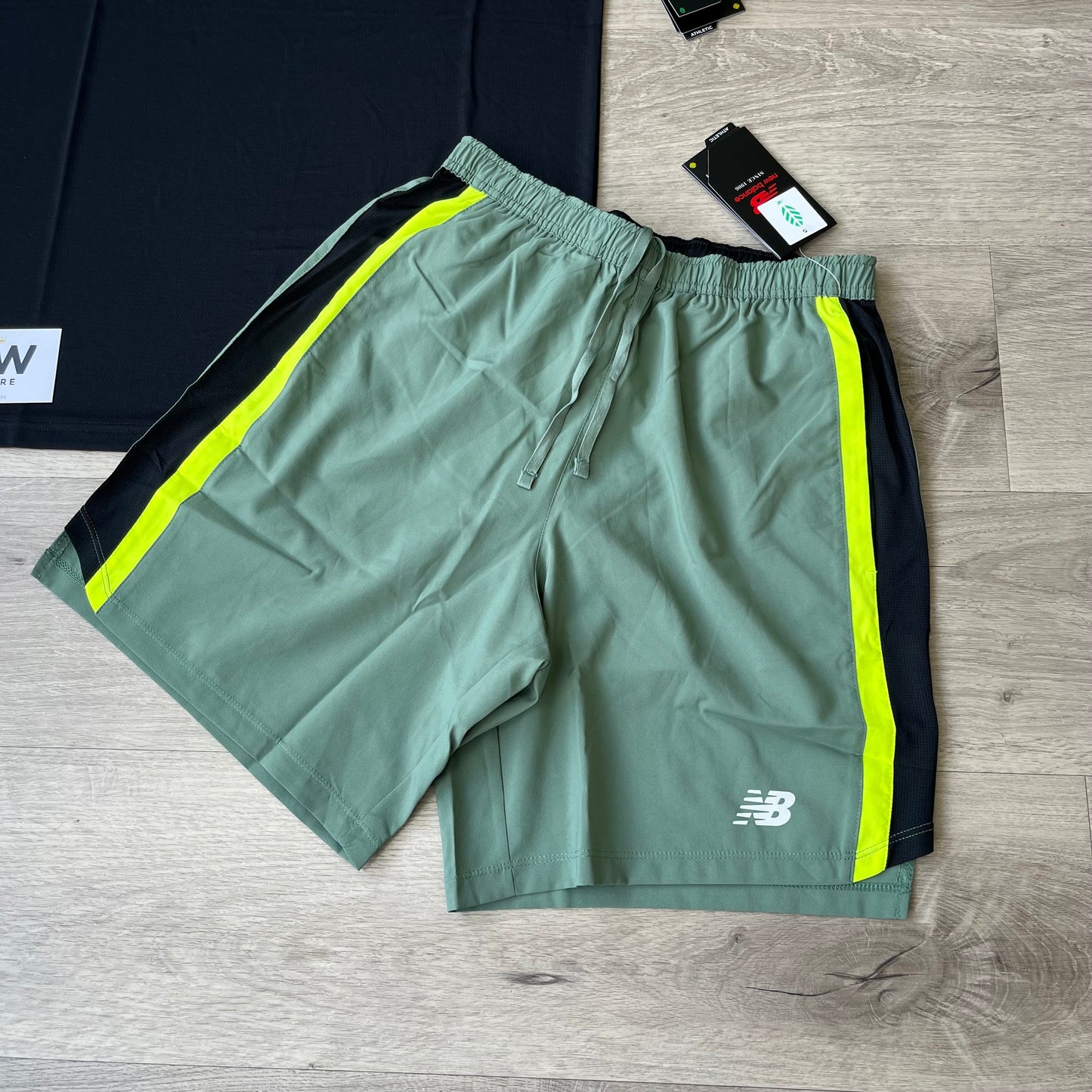 New Balance Neon Set