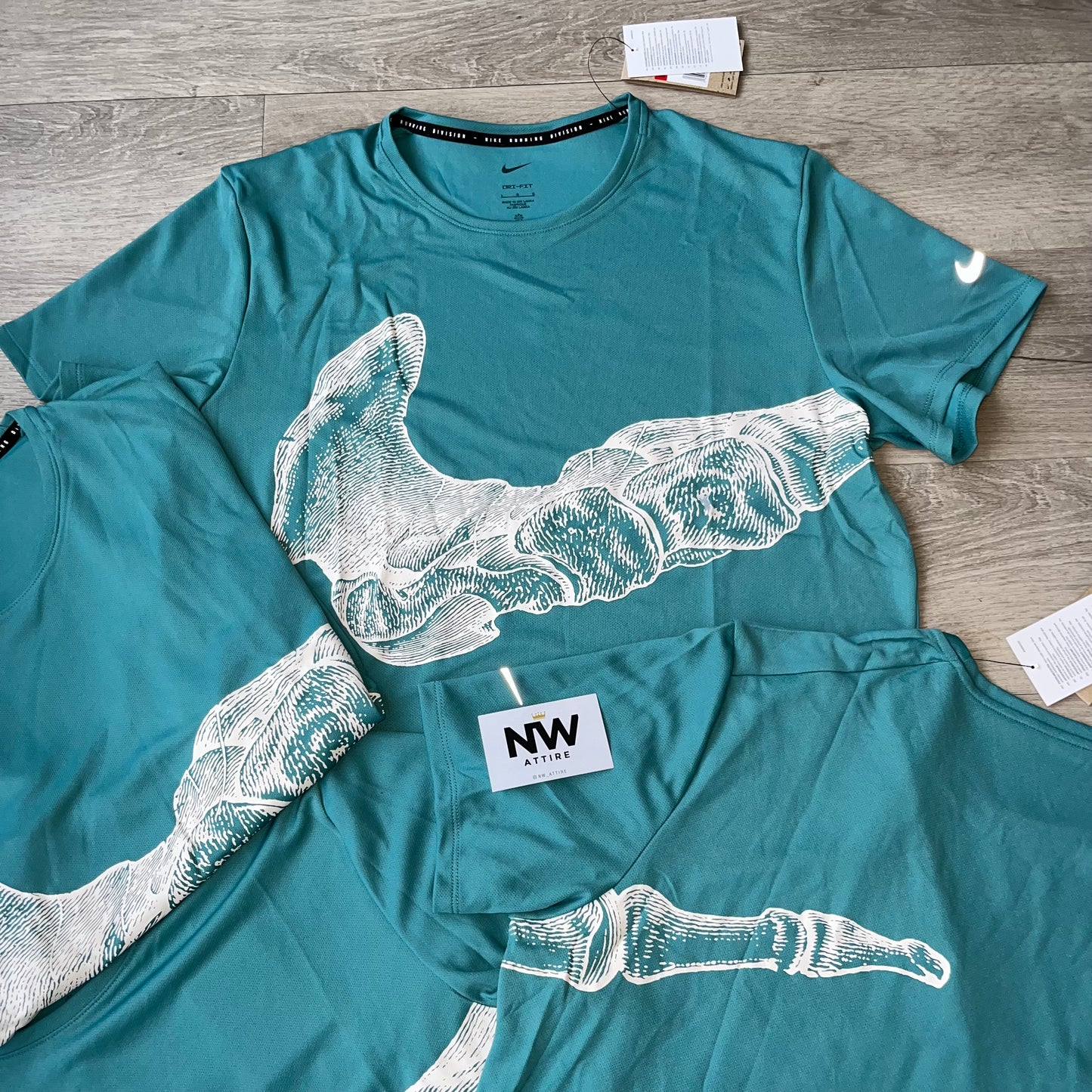 Nike UV Run Division Bone Miler Mineral Teal