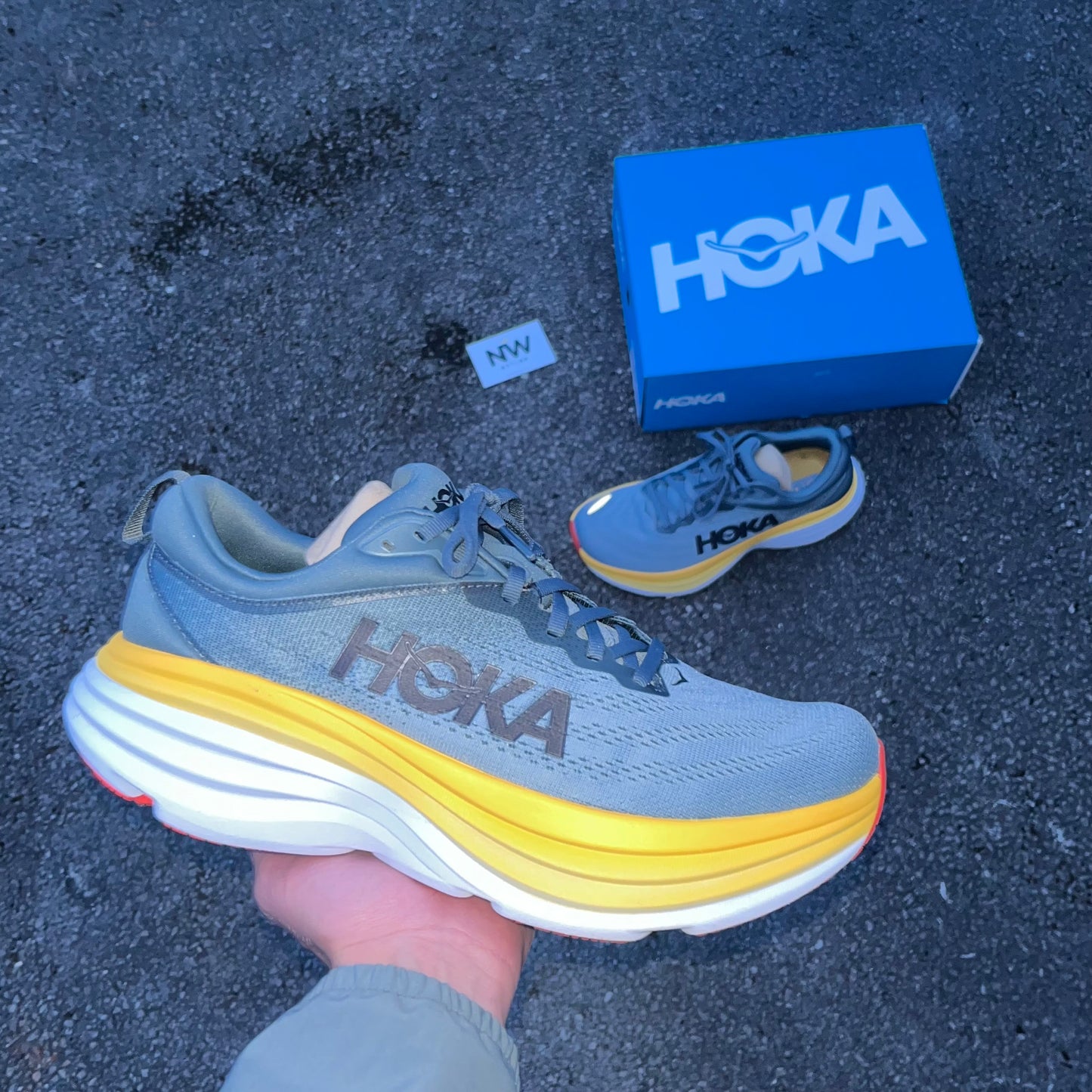 HOKA Bondi 8’s Goblin Blue