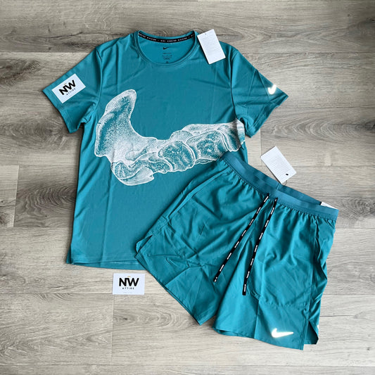 Nike Run Division Bone Miler & 7” Flex Stride Set