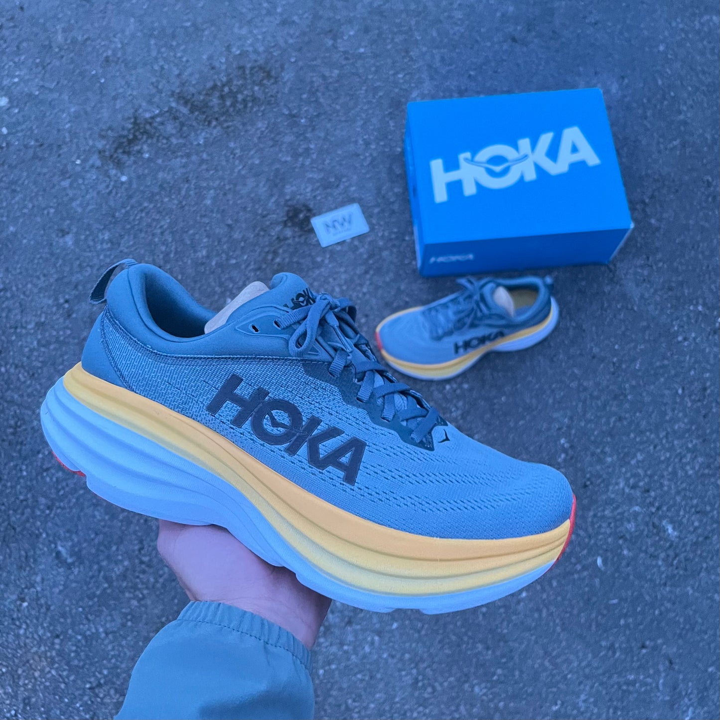 HOKA Bondi 8’s Goblin Blue