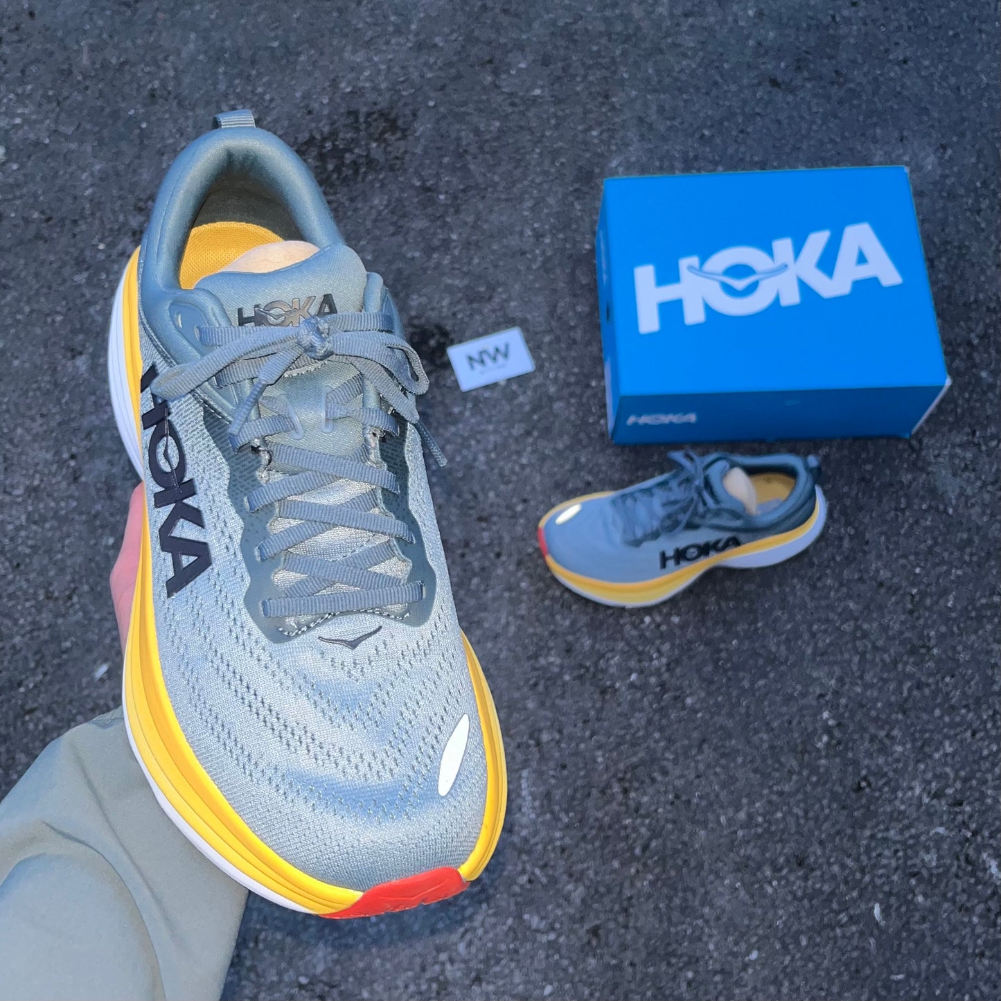 HOKA Bondi 8’s Goblin Blue