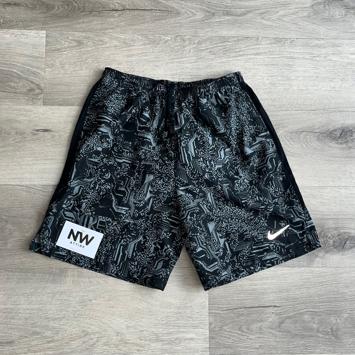 Nike UV Dry Shorts Grey