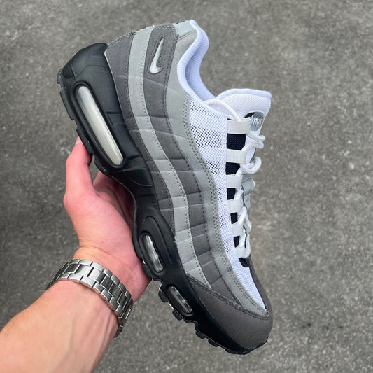 Nike Air Max 95 Grey Jewel