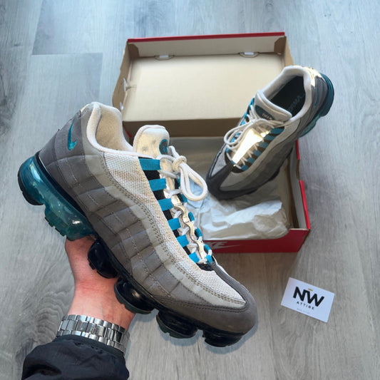 Nike VaporMax 95’s Crystal Blue