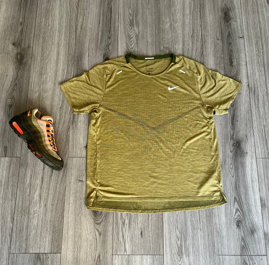 Nike ADV Tech Knit Ultra