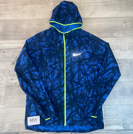 Nike Enchanted Impossibly Light Jacket