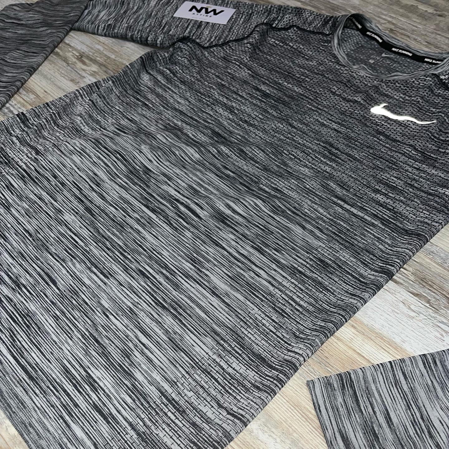 Nike Tech Knit 1.0 LS Gunpowder Grey