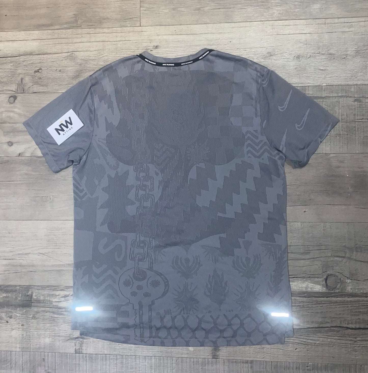 Nike Tech Knit Dragon Wild Run Miler