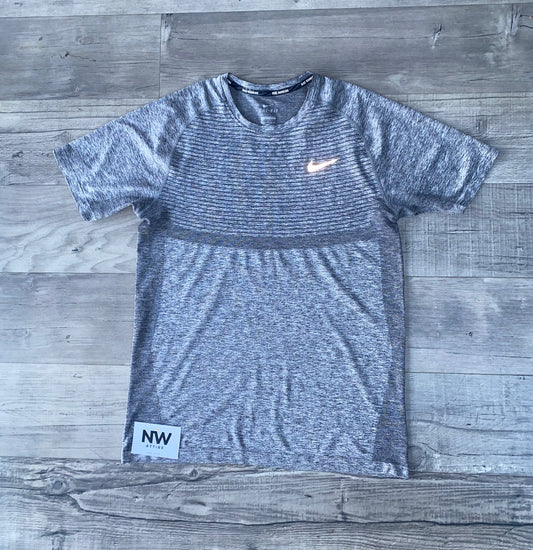 Nike Tech Knit Ultra Grey