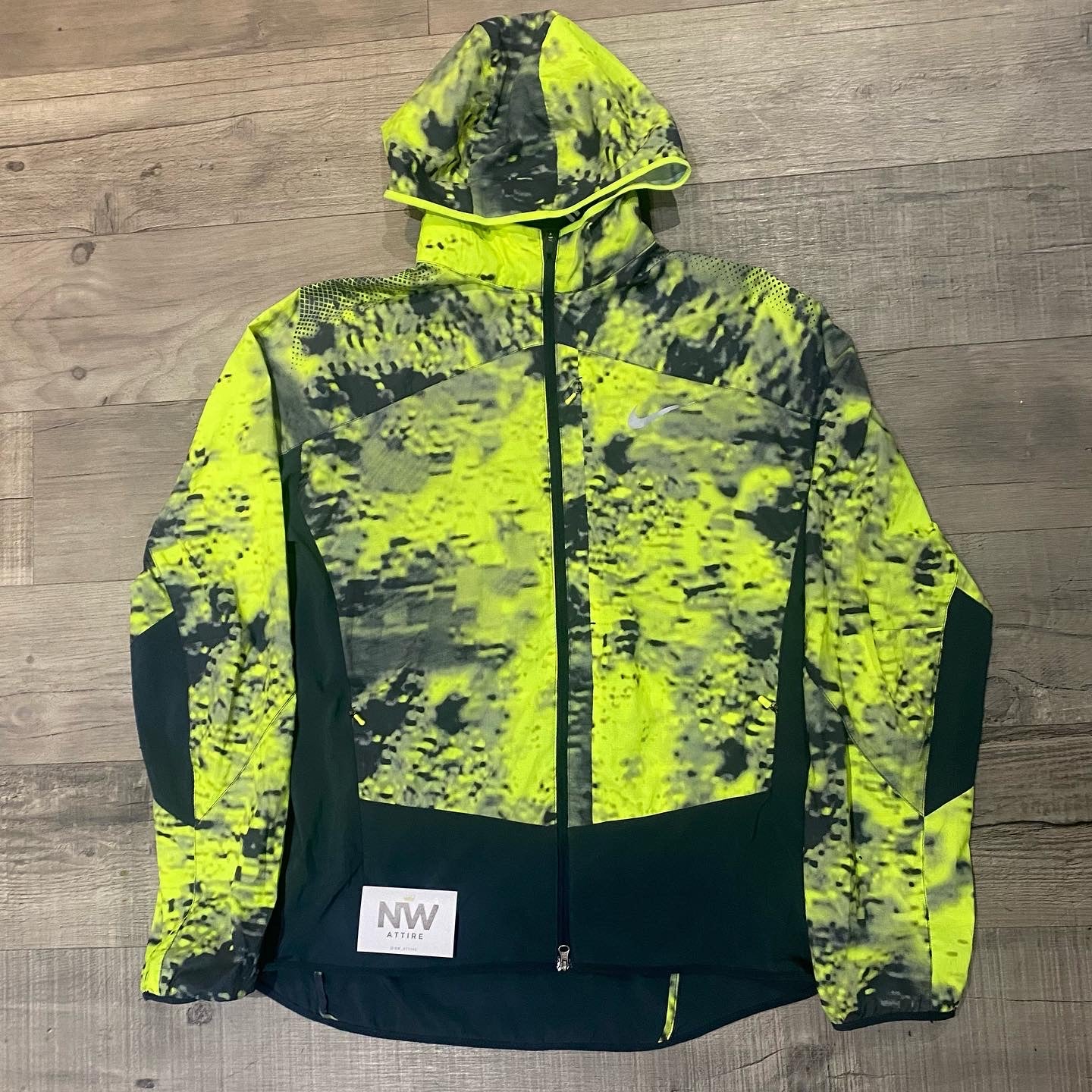 Nike Kiger Trail Jacket Neon Blur