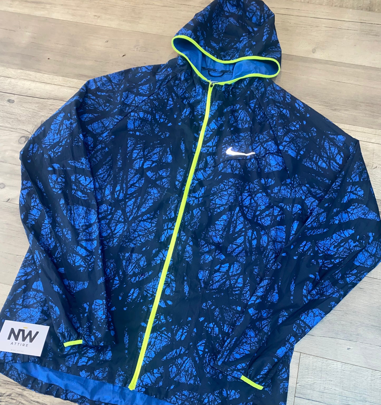 Nike Enchanted Impossibly Light Jacket
