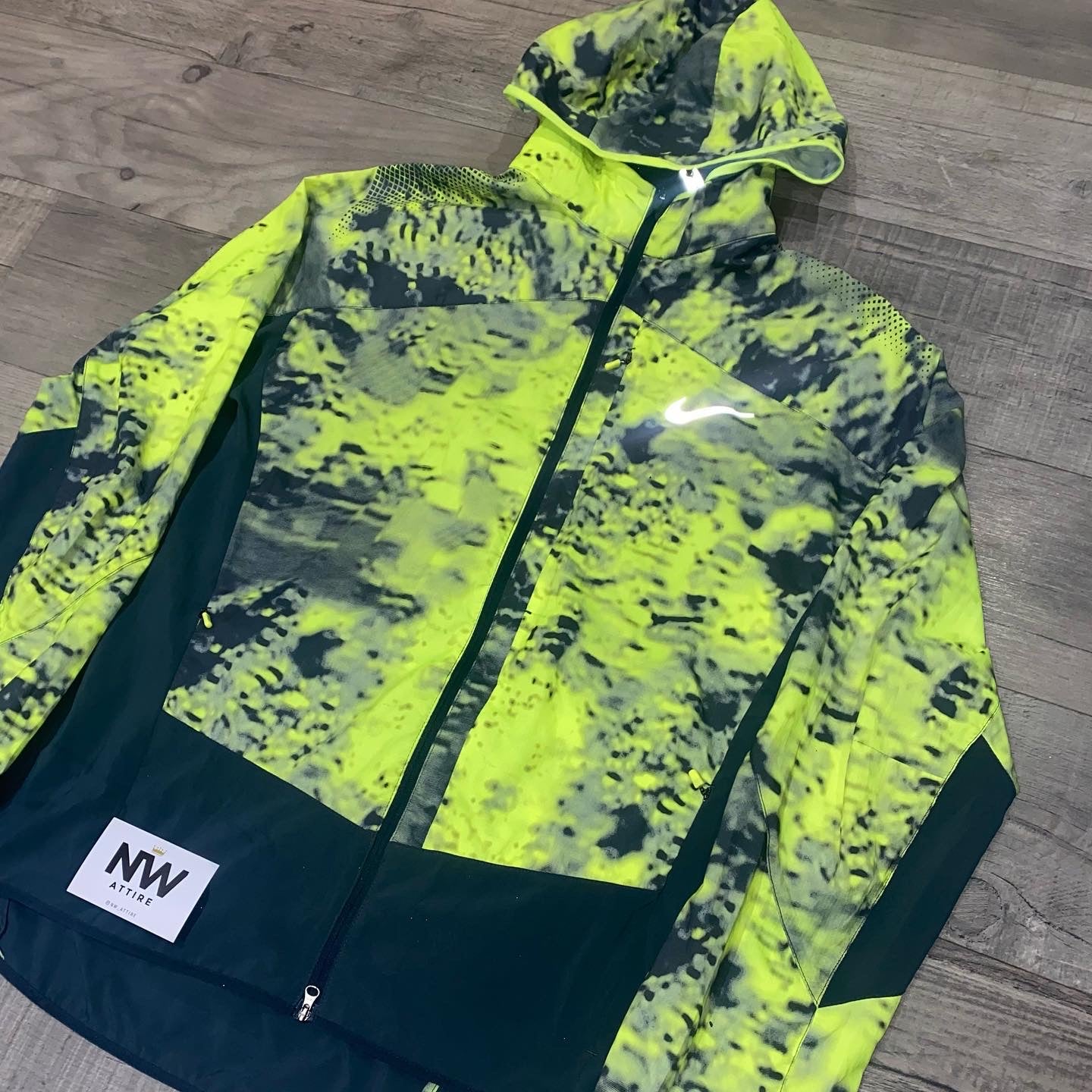 Nike Kiger Trail Jacket Neon Blur